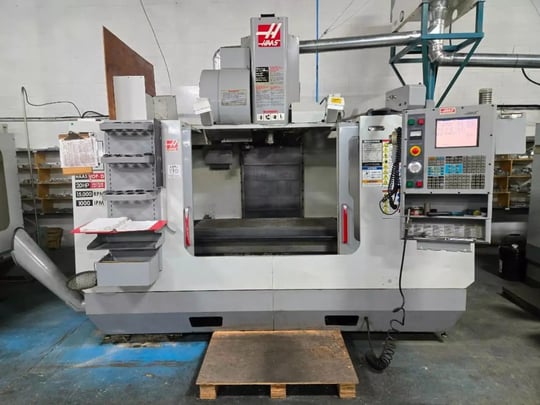 LOt 170 2004 HAAS VF-4D VERTICAL MACHINING CENTER W 15K RPM SPINDLE, 4TH AXIS DRIVE, RIGID TAPPING,