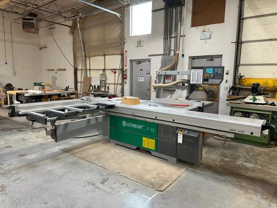 Lot 115 2003 ALTENDORF F 45 CE SLIDING TABLE SAW, 3400MM (11.1) SLIDING TABLE, TILTING BLADE, CNC RIP FENCE